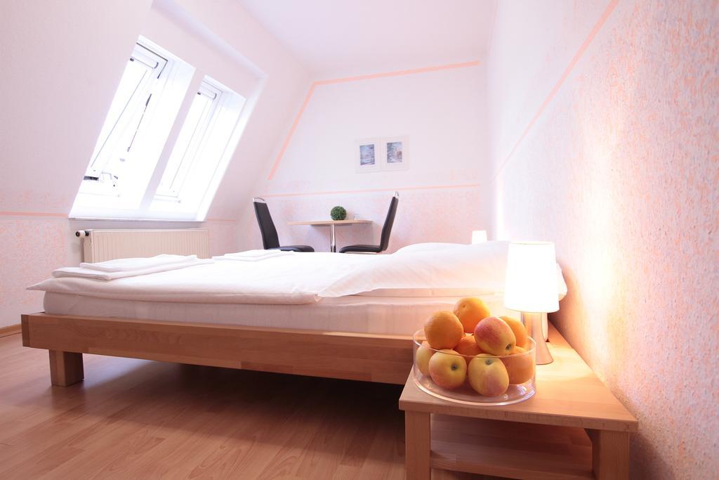 Ib-Gastehaus Hotel สตุตการ์ต ห้อง รูปภาพ